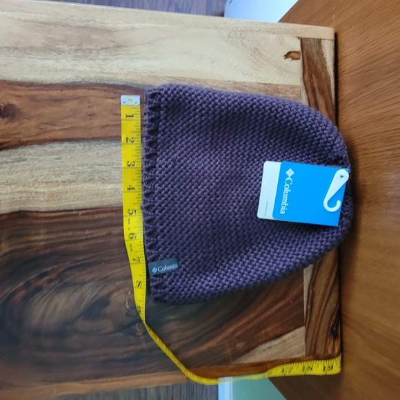 Columbia Beanie Unisex NWT - Picture 2 of 4